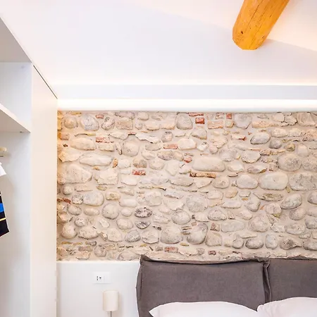 Apartament Casa Zeni *